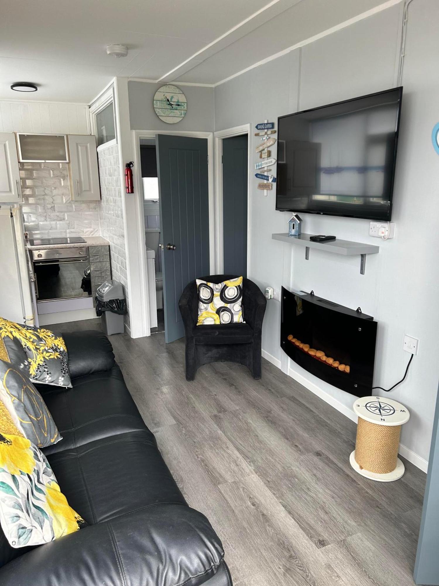 Cozy Seaside Chalet In Bridlington Buitenkant foto